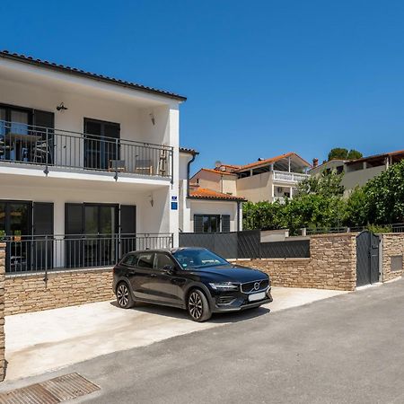 Luxury Apartments Villa San Avia Banjole Extérieur photo