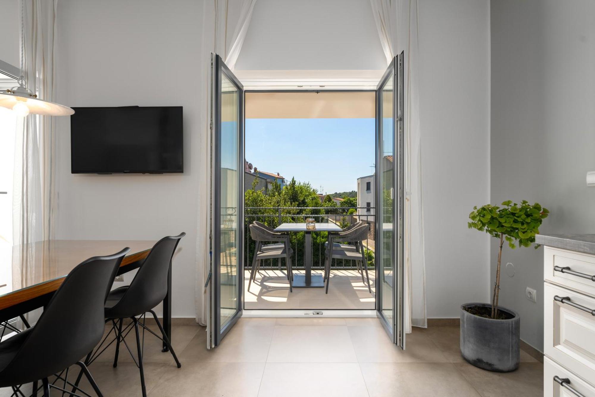 Luxury Apartments Villa San Avia Banjole Extérieur photo